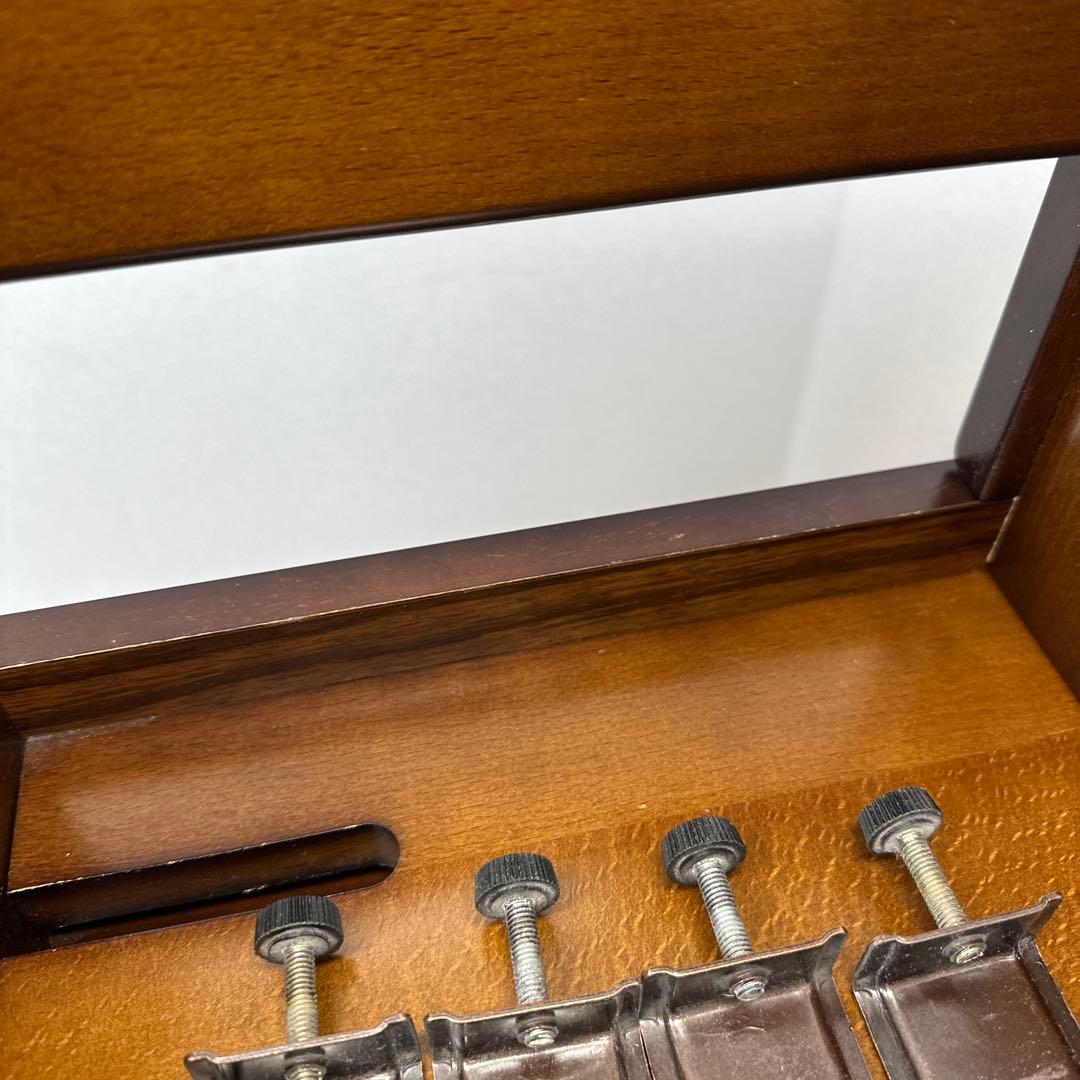 カリモク コロニアル 本棚 ブックシェルフ ブックエンド可動式 照明