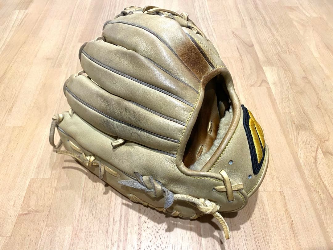 プロ野球選手支給品 宇野勝選手 実使用 ミズノプロ ビッグM 硬式用