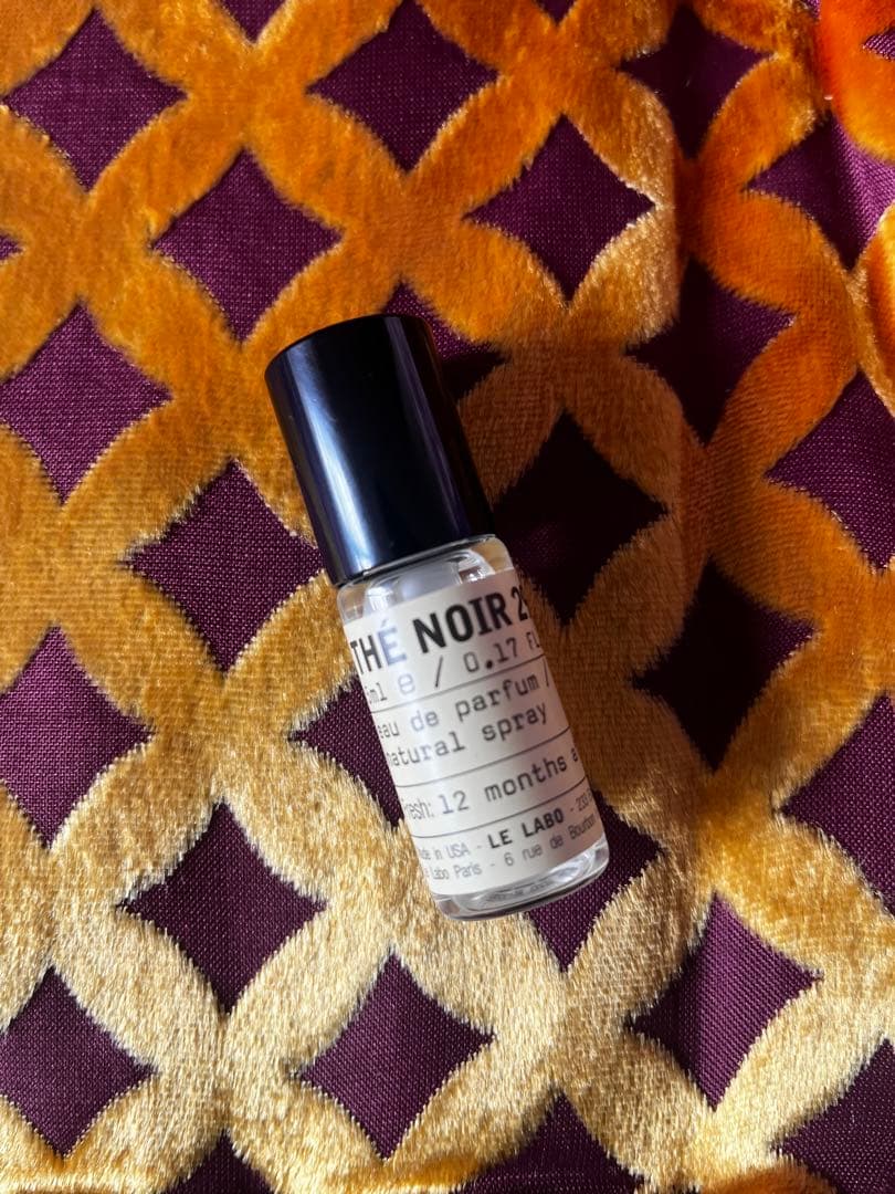 LE LABO THE NOIR 29 5ml 15プッシュ程度使用 - メルカリ