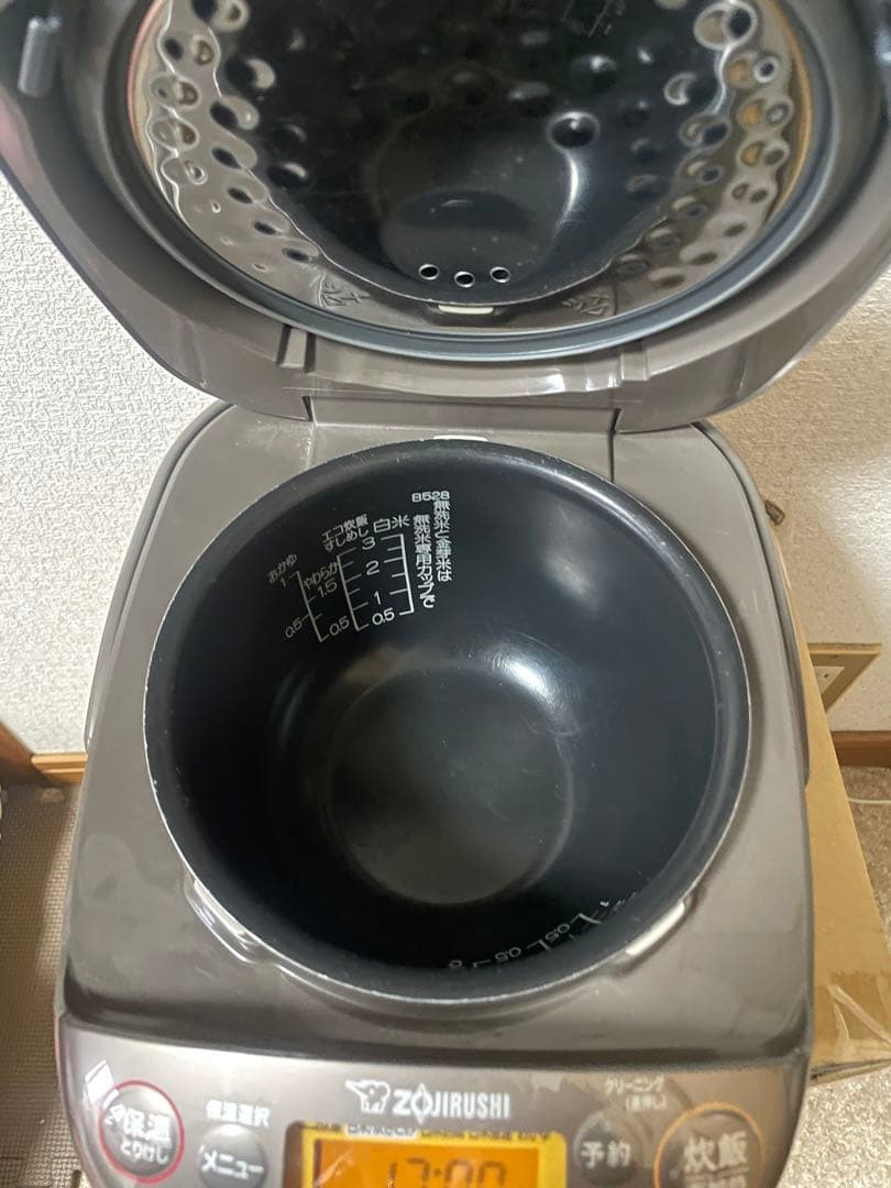 美品】象印 炊飯器 3合 NP-GL05☆メーカー修理点検済』 - メルカリ