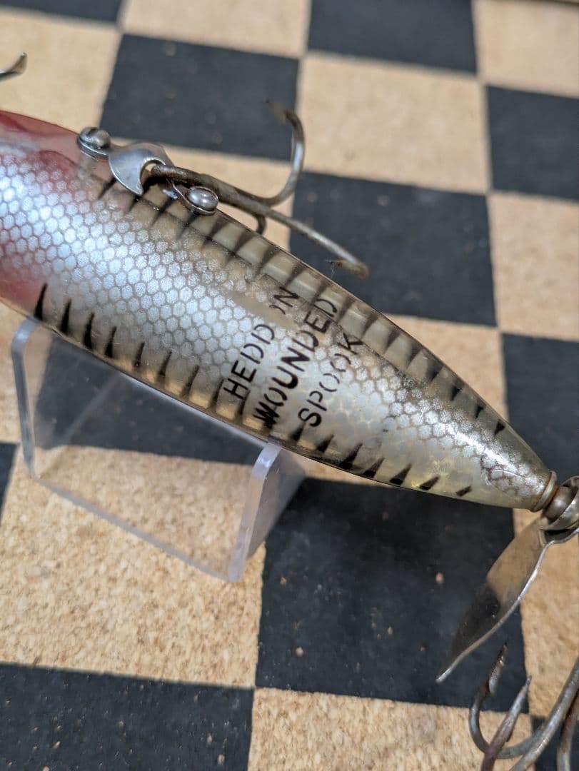 1062.HEDDON WOUNDED SPOOK