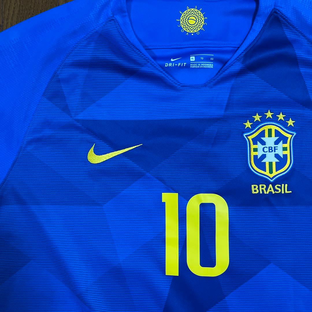 美品 NIKE サッカーブラジル代表 ネイマール アウェイユニフォーム2018