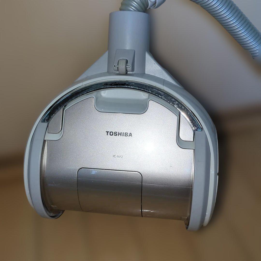 充電式　キャニスター　掃除機　　東芝　VC -NX2　サイクロン
