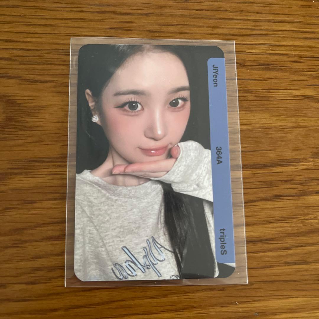 tripleS @% objekt(QR未使用) ジヨン - メルカリ