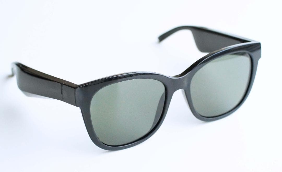 ワイヤレスオーディオサングラス 「BOSE FRAMES SOPRANO」 キャッツアイBluetoothオーディオサングラス - Boseユーザーサポート