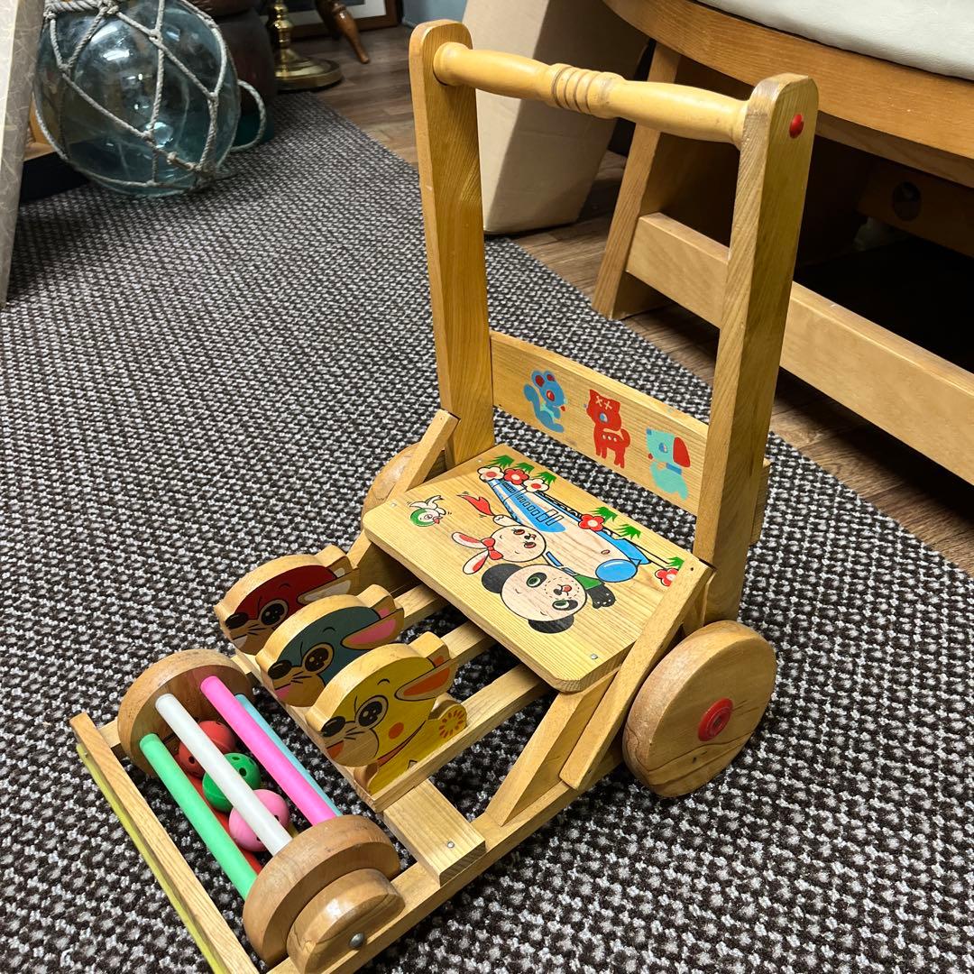 昭和レトロ 木製手押し車 カタカタ レトロポップ 歩き始め - メルカリ