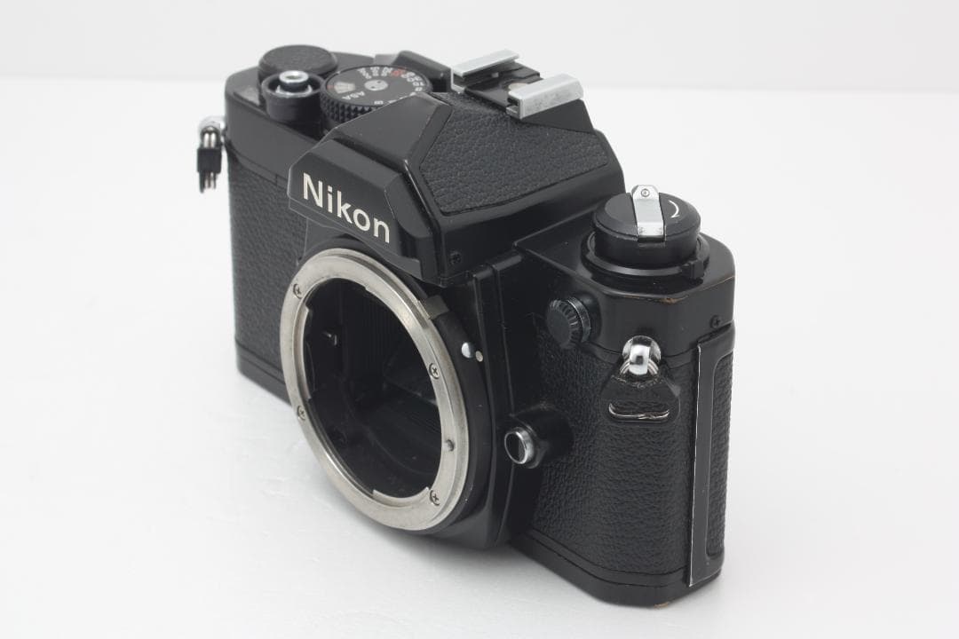 良品】ニコン Nikon FM ストラップ付き #254c