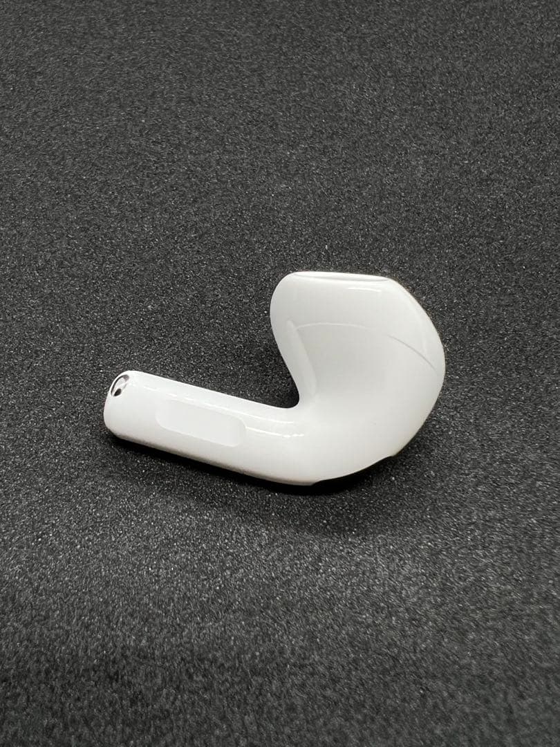 Apple AirPods 第4世代 L左耳 ANC非搭載 860 - メルカリ