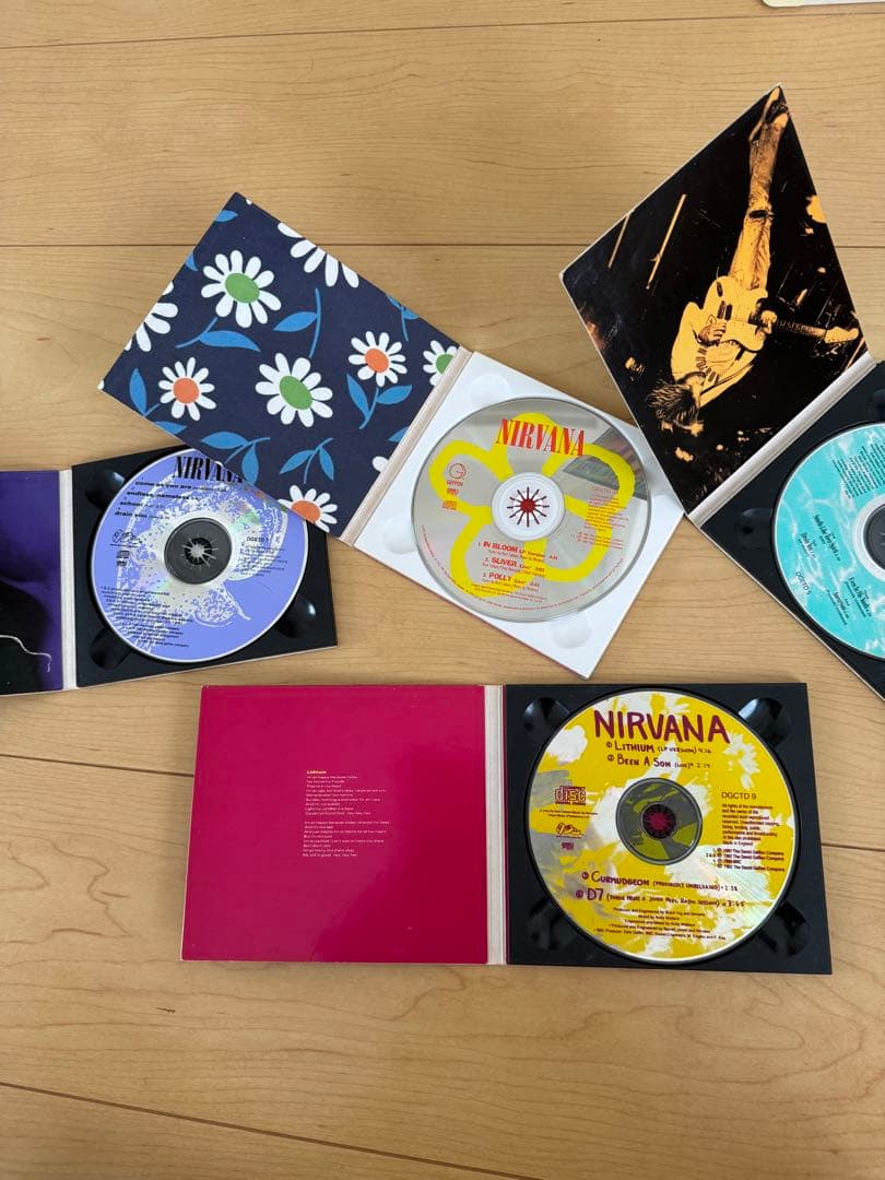 NIRVANA UK盤 CD 4枚セット（90s当時購入） - メルカリ