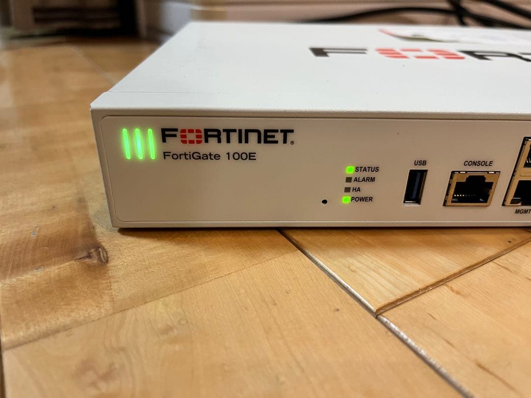 Fortinet 製 UTM / ファイアウォール FortiGate 100E - メルカリ