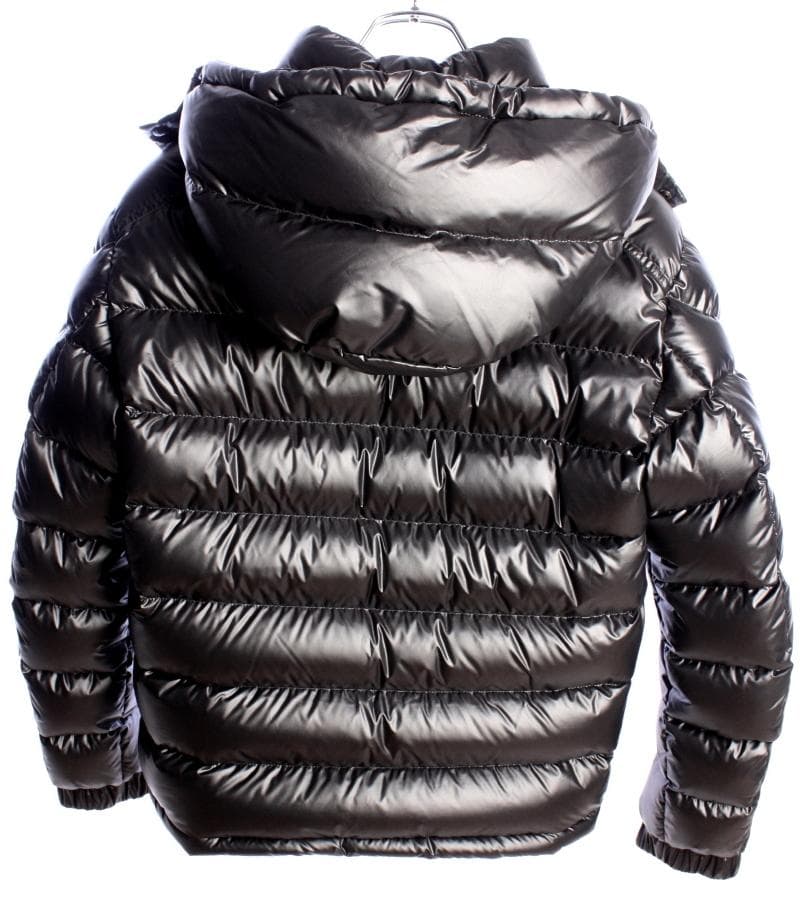 46万9700円 24AW モンクレール バットマンロゴ ダウン ジャケット