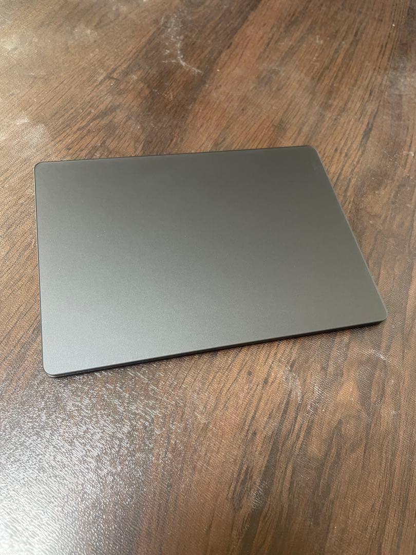 Magic Trackpad 2 スペースグレイ レビュー】Magic Trackpad 2 スペースグレイのカッコよさは次元が違っ