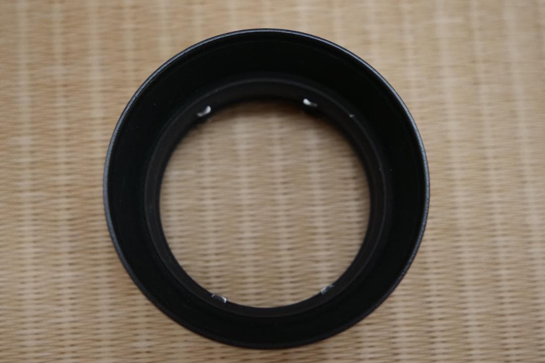 ライカ ズマロン 35㎜ F3.5 1955年製 純正フードIROOA付き - メルカリ