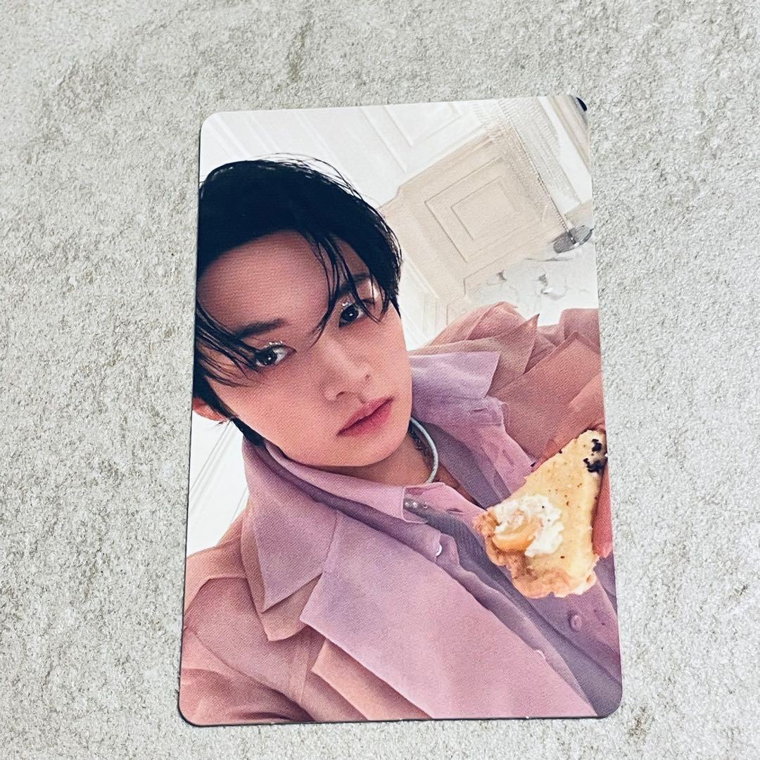 straykids Hollow 期間生産限定盤 リノ Lee Know - メルカリ