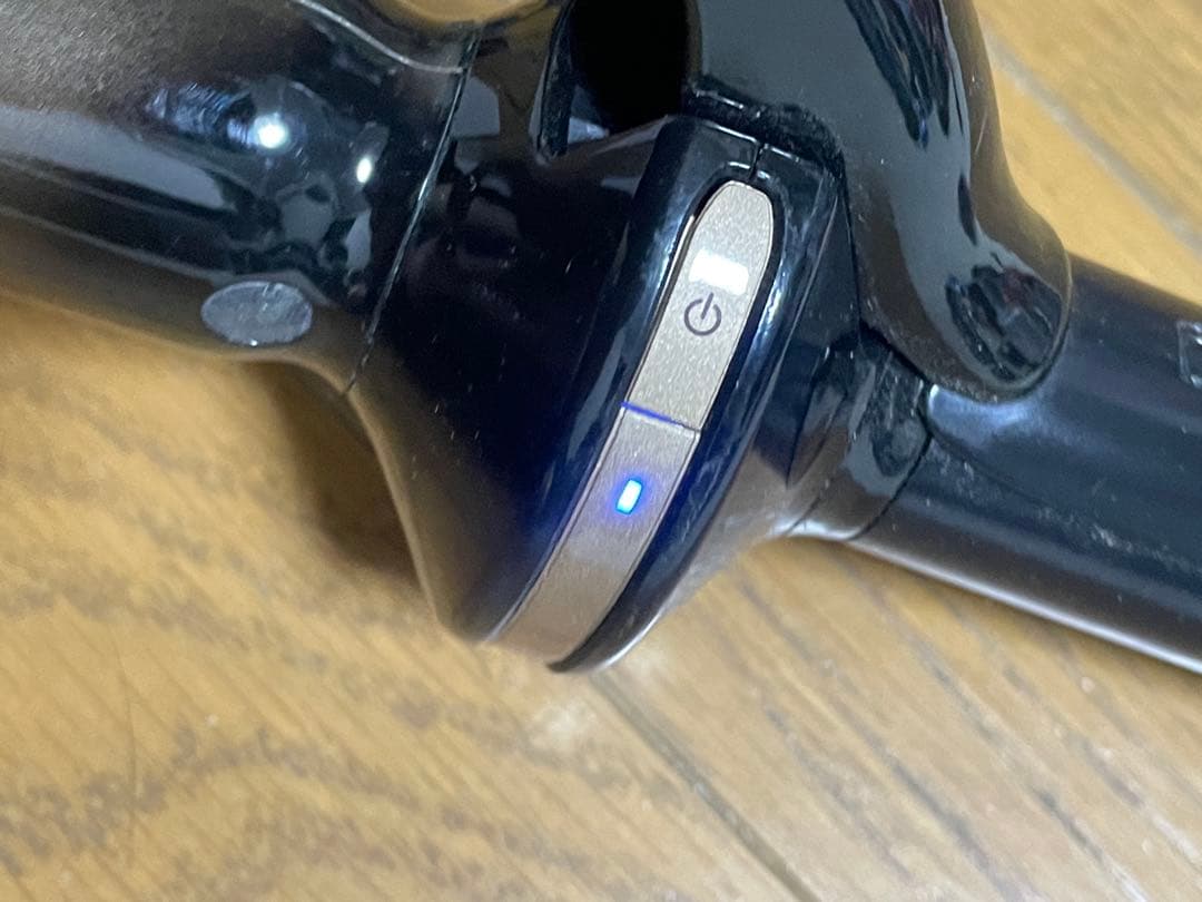 ジャンク】ヘアビューロン リュミエリーナ HBRCL4D-GS-JP - メルカリ