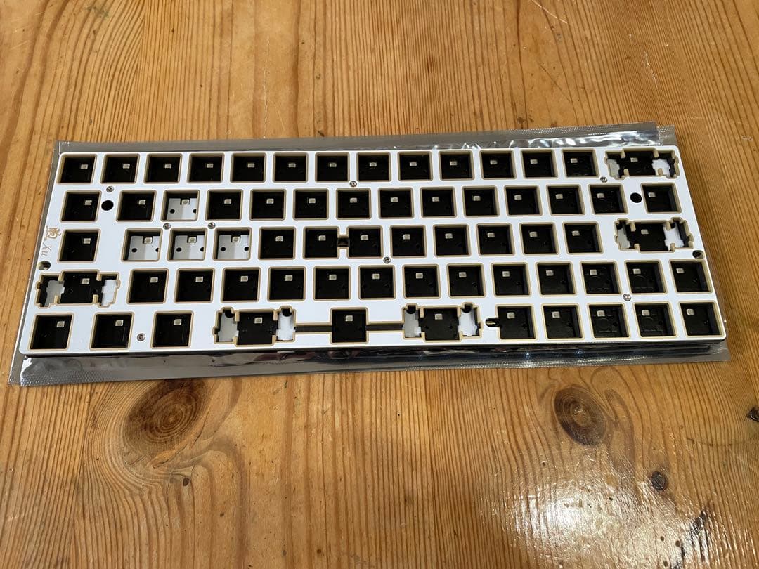 本物】HM Xu Grain rain PCBキット 完成品【不具合なし】