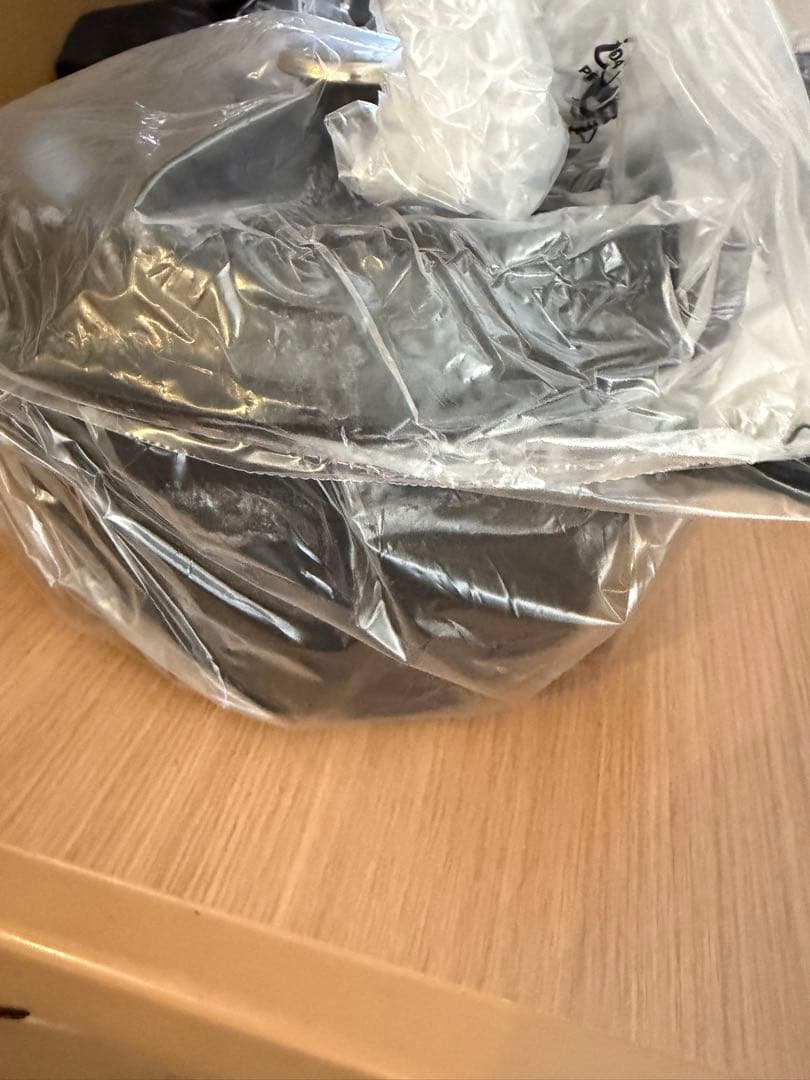 ラヴァ LAVA ラウンドキャセロール　20センチ2.8リットルマットブラック シャイニー ラヴァ LAVA ラヴァ ラウンドキャセロール 20cm 通販