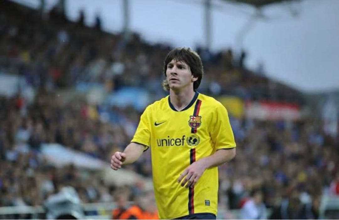 正規品 FCバルセロナ メッシ 10番 ユニフォーム イニエスタのサイン