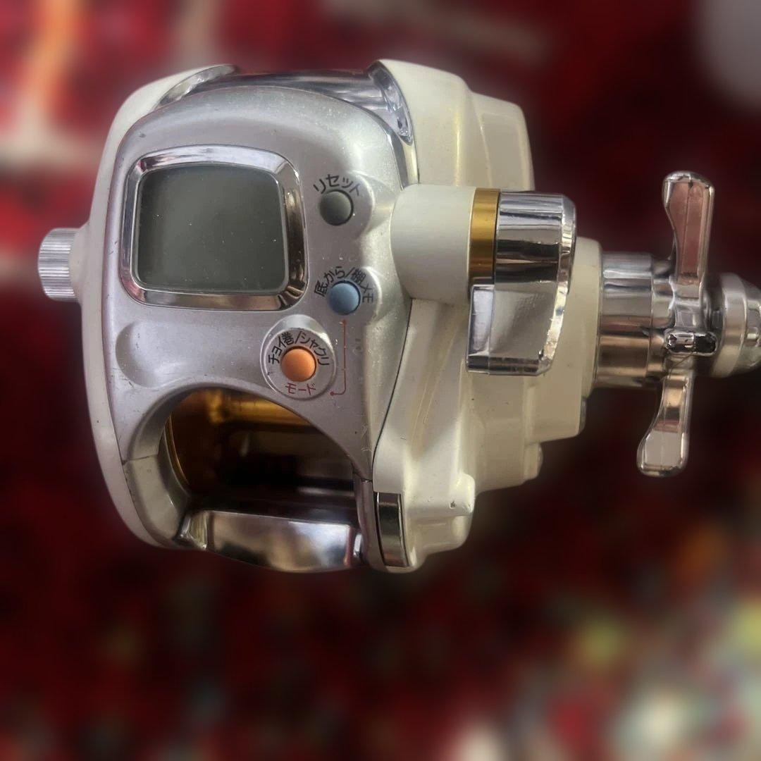 (ジャンク品)デジタル表示付き電動リール ホワイト/シルバー 楽天市場】中古 電動 リールの通販