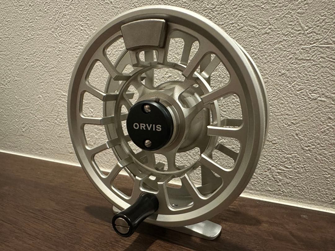 ORVIS｜オービス｜ハイドロスIII｜フライリール｜シルバー - メルカリ