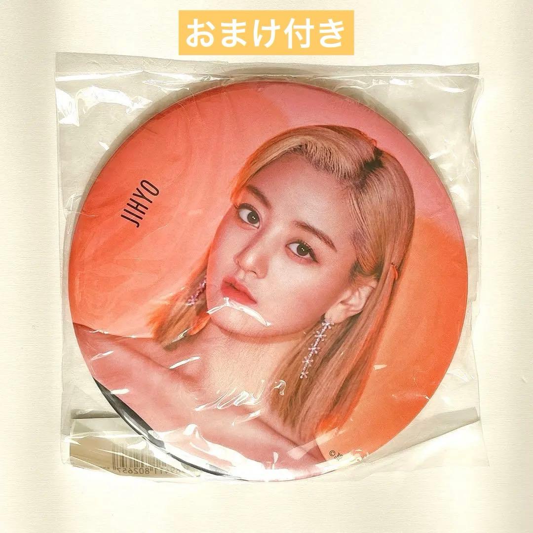 TWICE ジヒョTWICELIGHTS' IN JAPAN BIG 缶バッチ - メルカリ