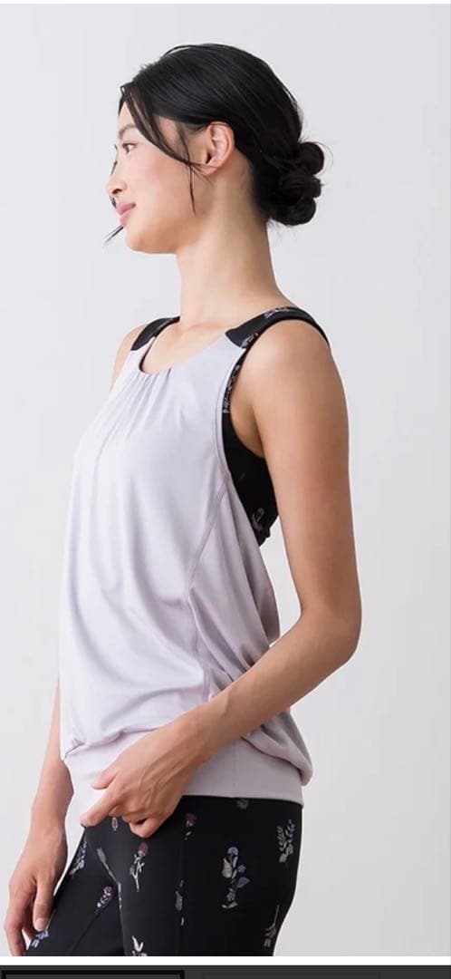 SUKALA フラワーブーケカバータンク ブラック - メルカリ