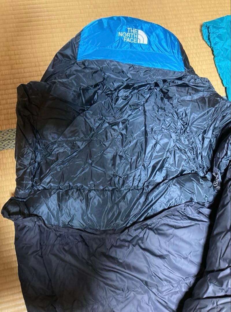 The North Face マミー型ダウン寝袋 青/黒 極寒地可能 - メルカリ