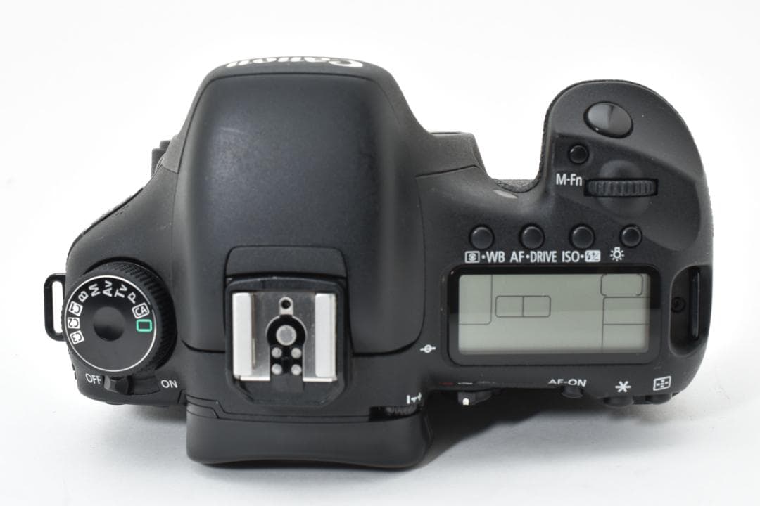 ■ 美品 ■ キヤノン　Canon EOS 7Dボディ《元箱付き》