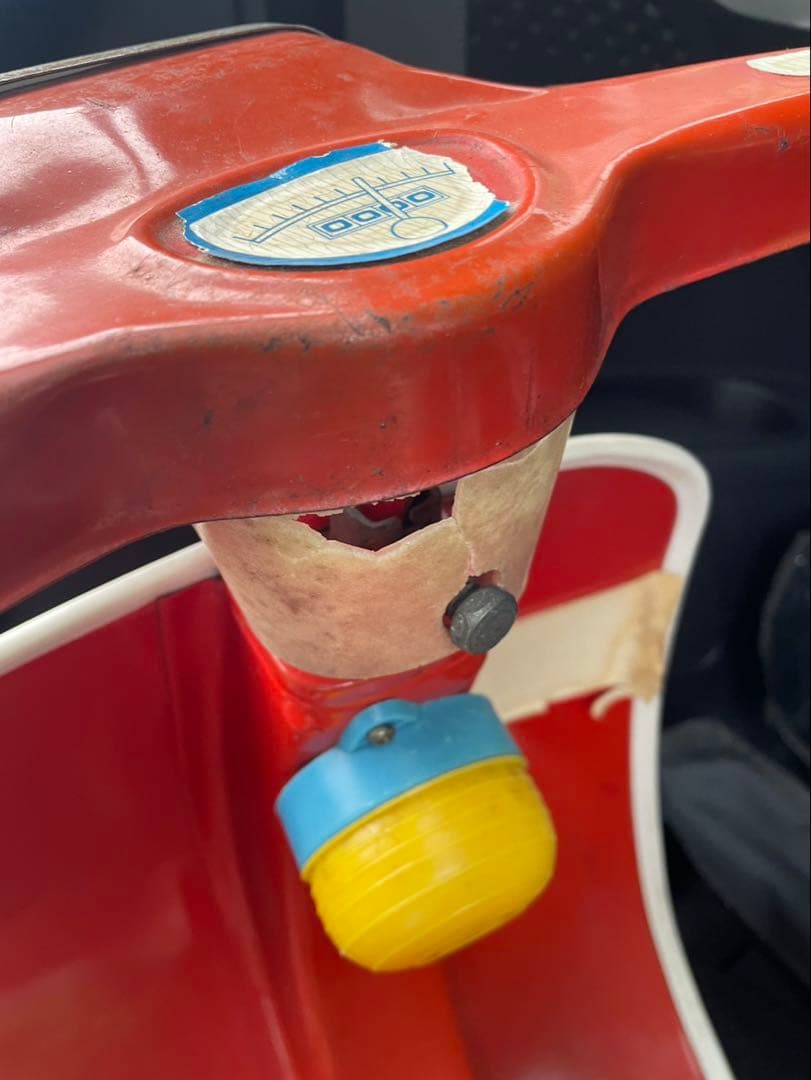 VESPA ペダル式三輪車 ブリキ玩具 置物 - メルカリ