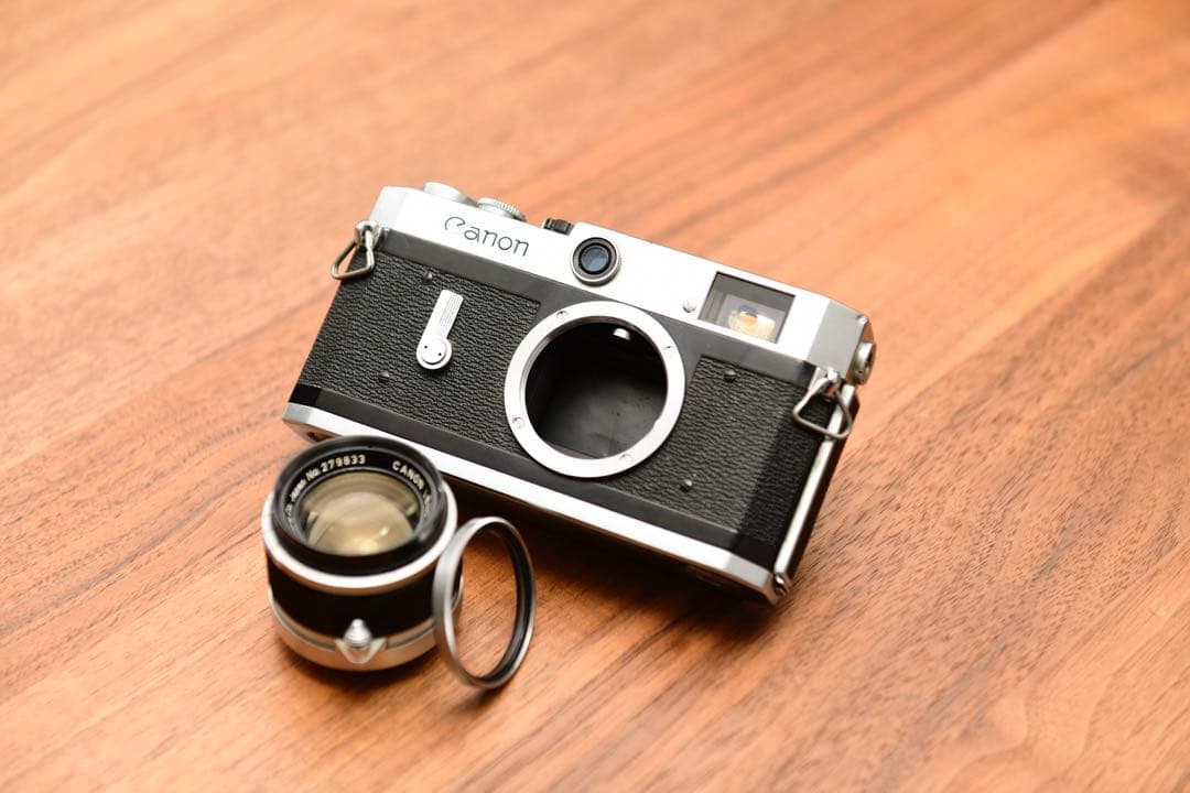完動品　キヤノン Ｐ型レンジファインダーカメラ ポピュレール　50mm f1.8 人生初のキヤノン。Canon P（ポピュレール）を買ってしまった。 | BORN