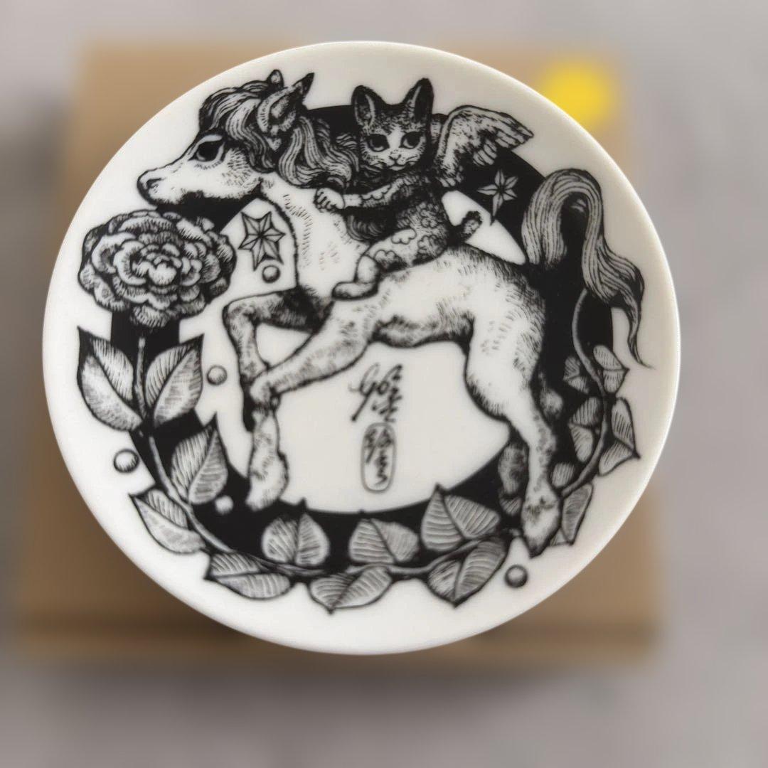 非売品】ヒグチユウコ・ボリス雑貨店・購入特典・午皿☆馬皿 - メルカリ