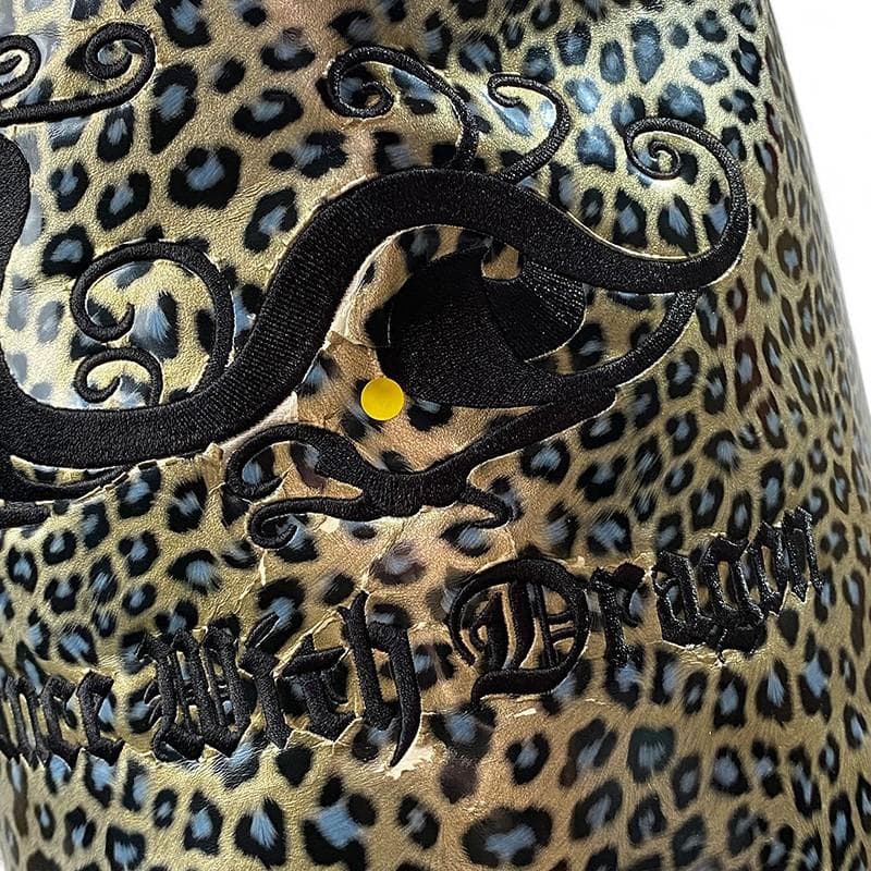 ダンスウィズドラゴン エナメルレオパード キャディバッグ ゴールド系