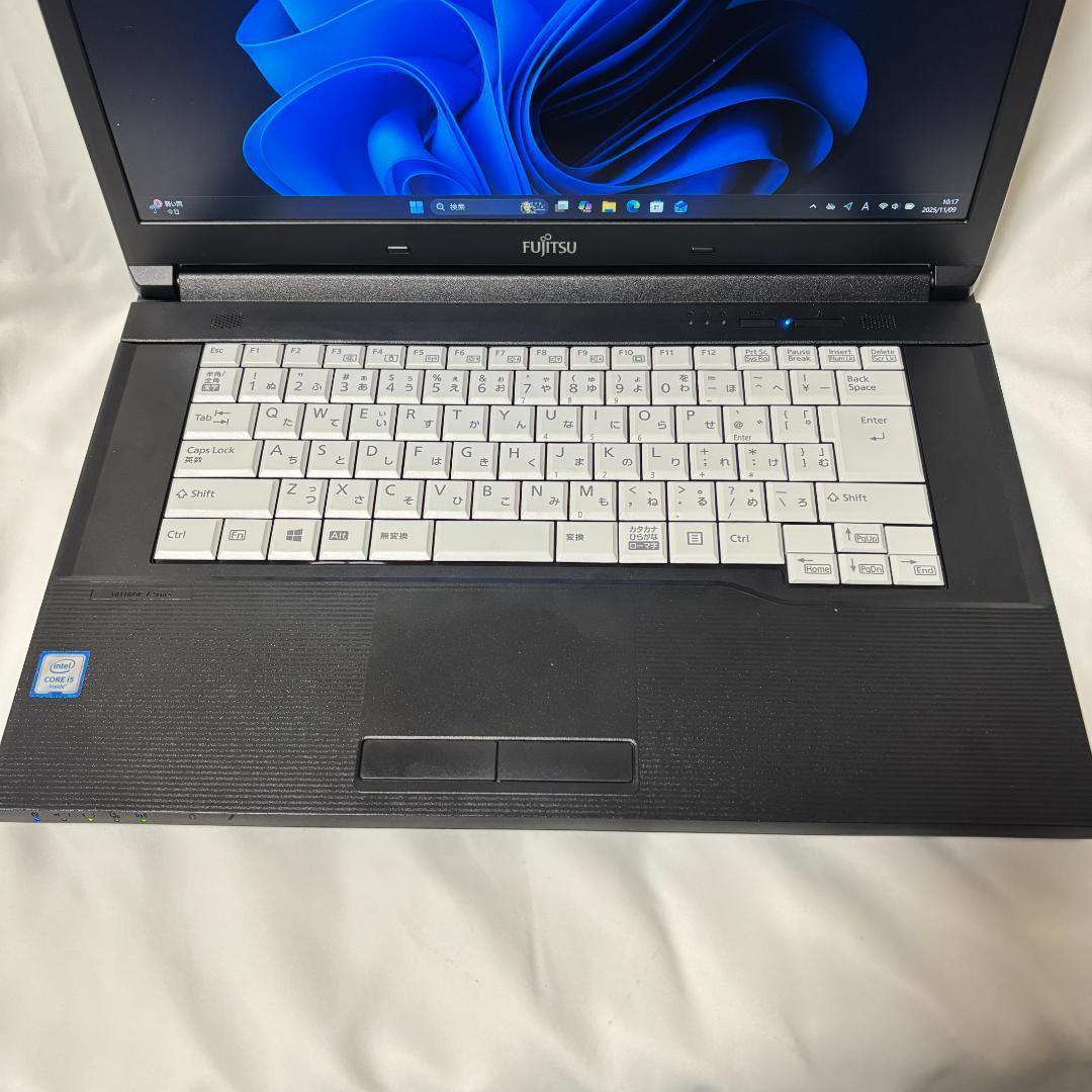 F07C【美品】15.6型FHD/i5第6世代/8GB/SSD512GB t