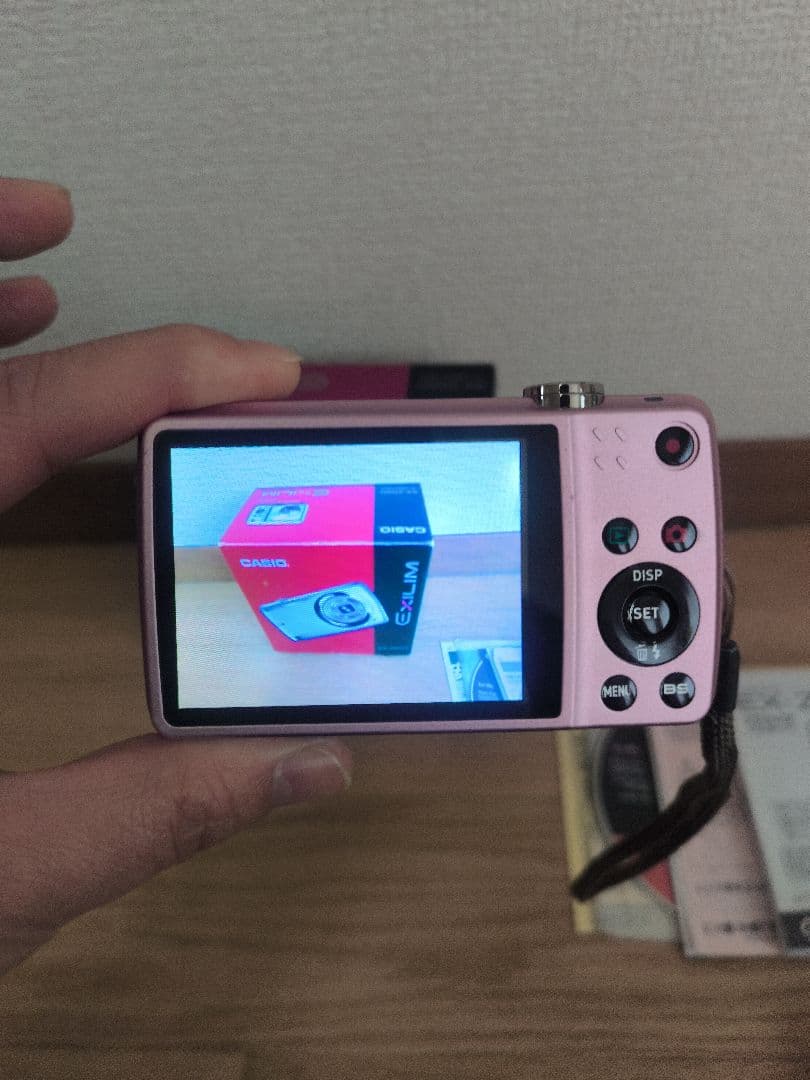 CASIO EXILIM EX-Z550 デジカメ ピンク CCDセンサー搭載 - メルカリ