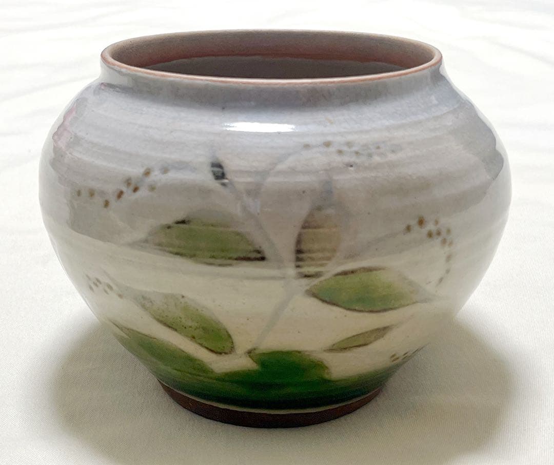 京焼 清水焼　鈴木清（人間国宝 富本憲吉 師事）作　緑釉草花柄　花瓶　飾壷 Yahoo!オークション -「富本憲吉」(酒器) (京焼)の落札相場・落札価格