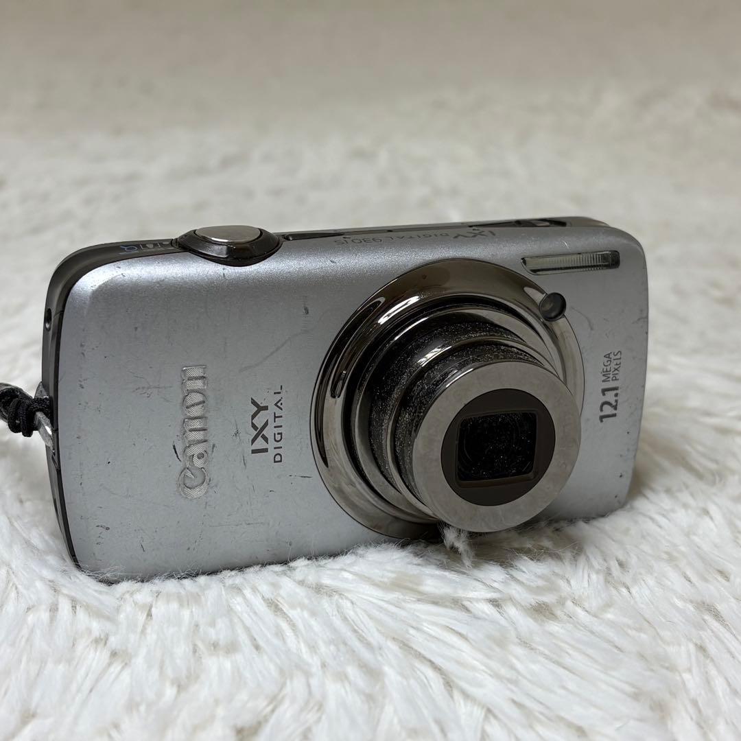 Canon カメラ IXY 930IS PC1437 充電器 箱 コンデジ 可動 - メルカリ