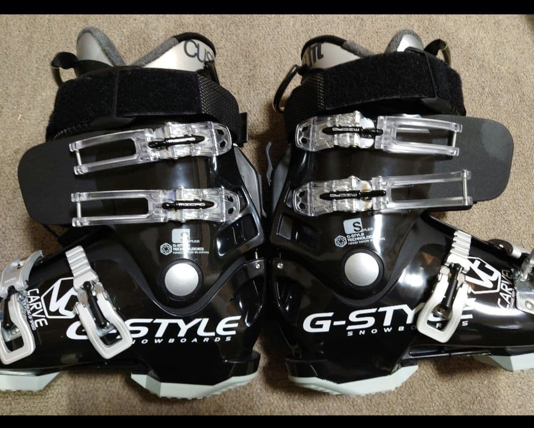 売れないので期限付新品同様品2017年購入オガサカアーマーTYPE-Sブーツ