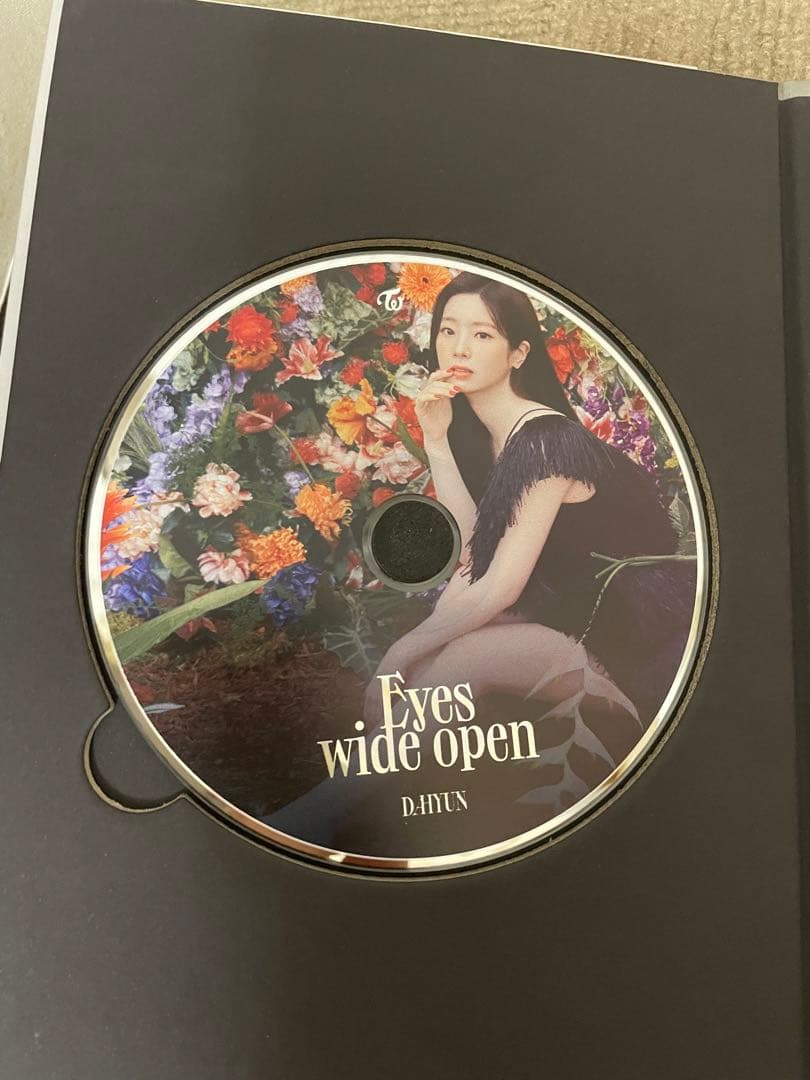 TWICE CD アルバム まとめ売り 特典付き - メルカリ