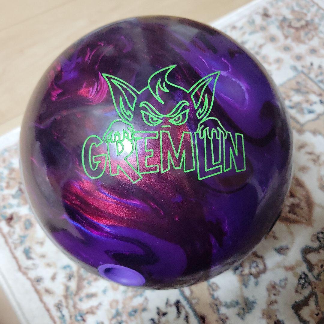 ロトグリップGREMLIN ボウリングボール 15ポンド - メルカリ