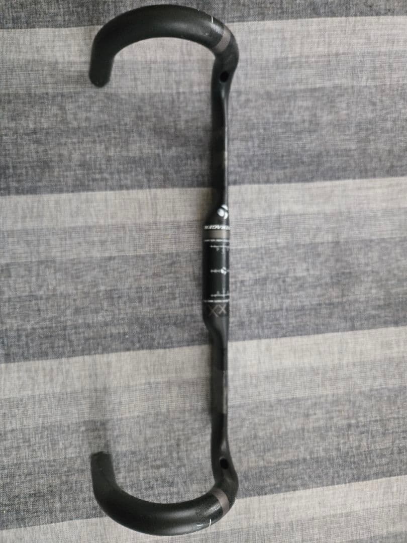 BONTRAGER XXX　カーボンエアロハンドル 31.8mm/42cm トレック（TREK） ボントレガー BONTRAGER XXX エアロ ハンドルバー