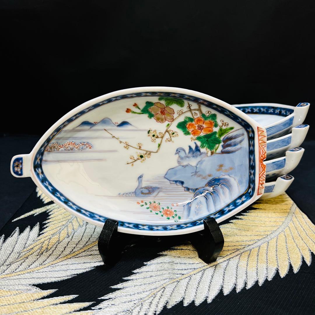 希少品　有田焼　古伊万里　染錦手　献上手川に鴛鴦花絵皿　宝舟型皿　5枚　明治江戸 献上手古伊万里焼】飾絵皿（特大）染錦本金獅子繚乱地紋