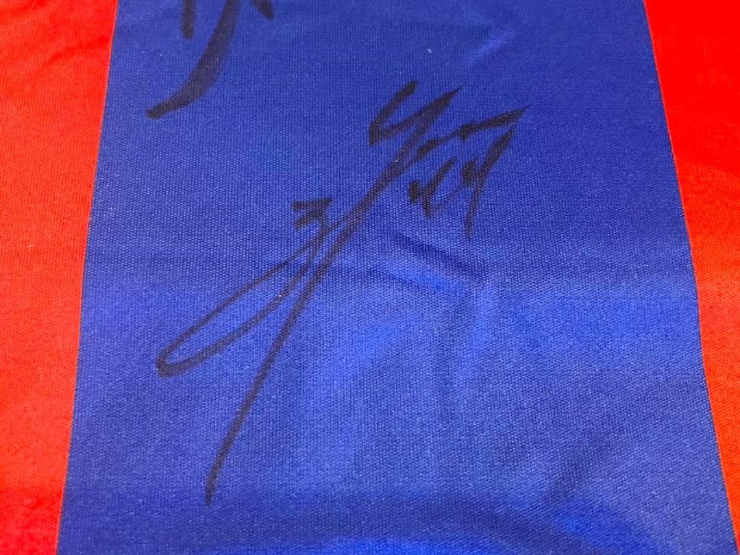 希少】FC東京 全選手サイン入りユニフォーム - メルカリ