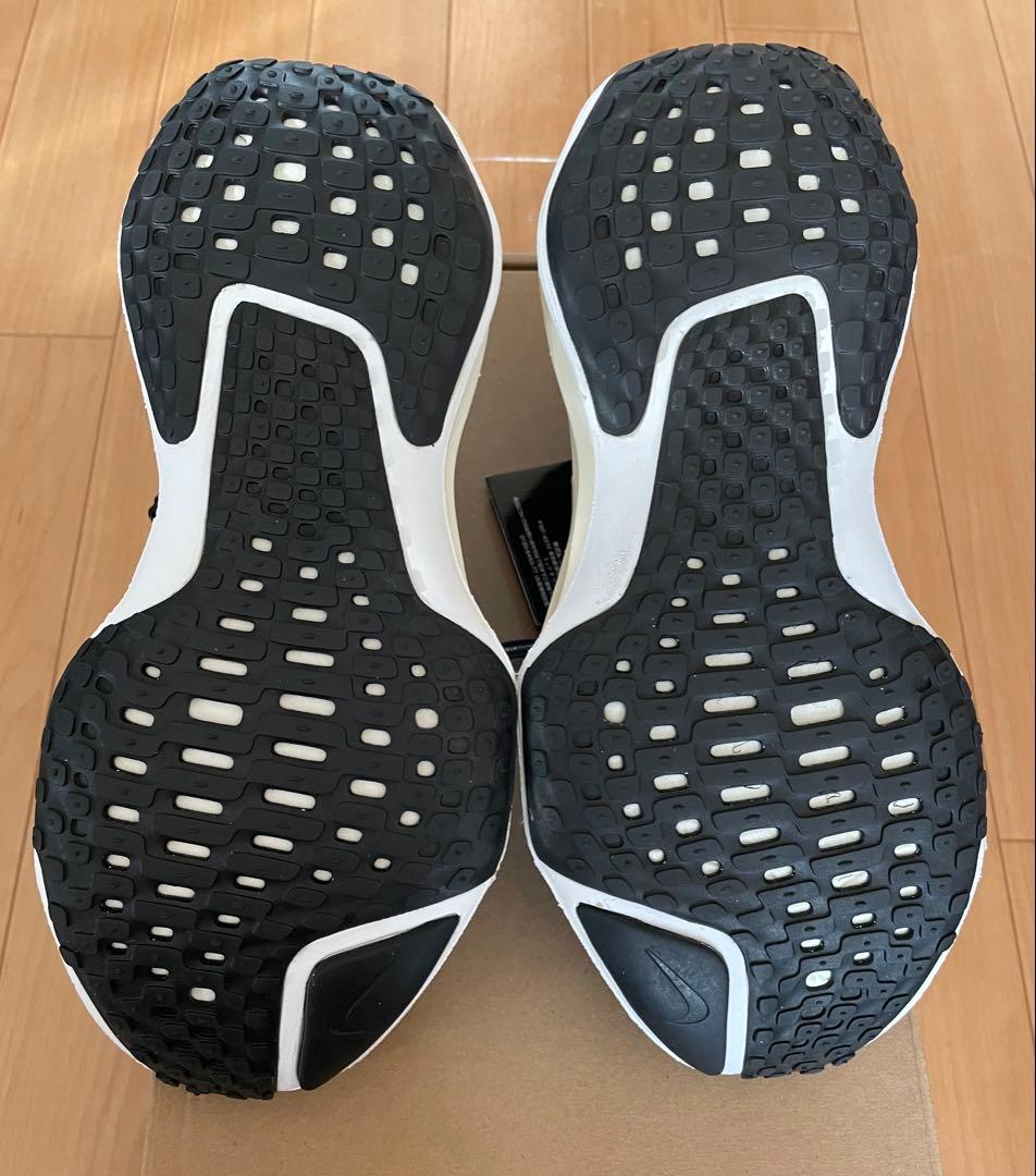 NIKE インヴィンシブル ラン フライニット 3 ウィメンズ 23.5cm