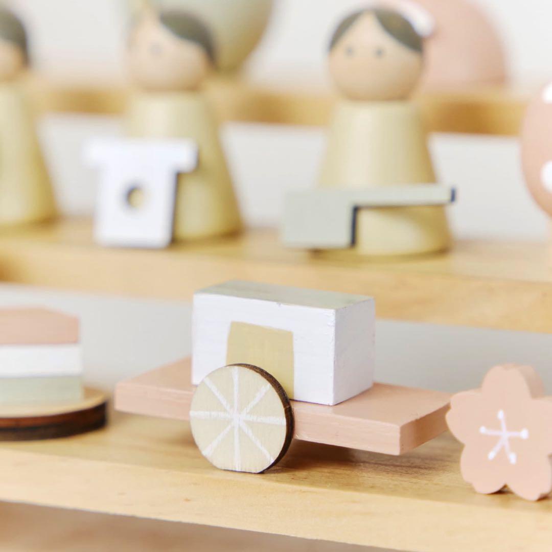 サリュ ＊ ひなまつり 完売品【収納できる雛人形セット】 - メルカリ