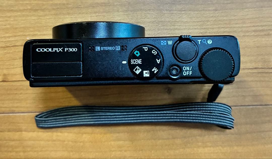 Nikon COOLPIX P300 コンパクトデジタルカメラ - メルカリ