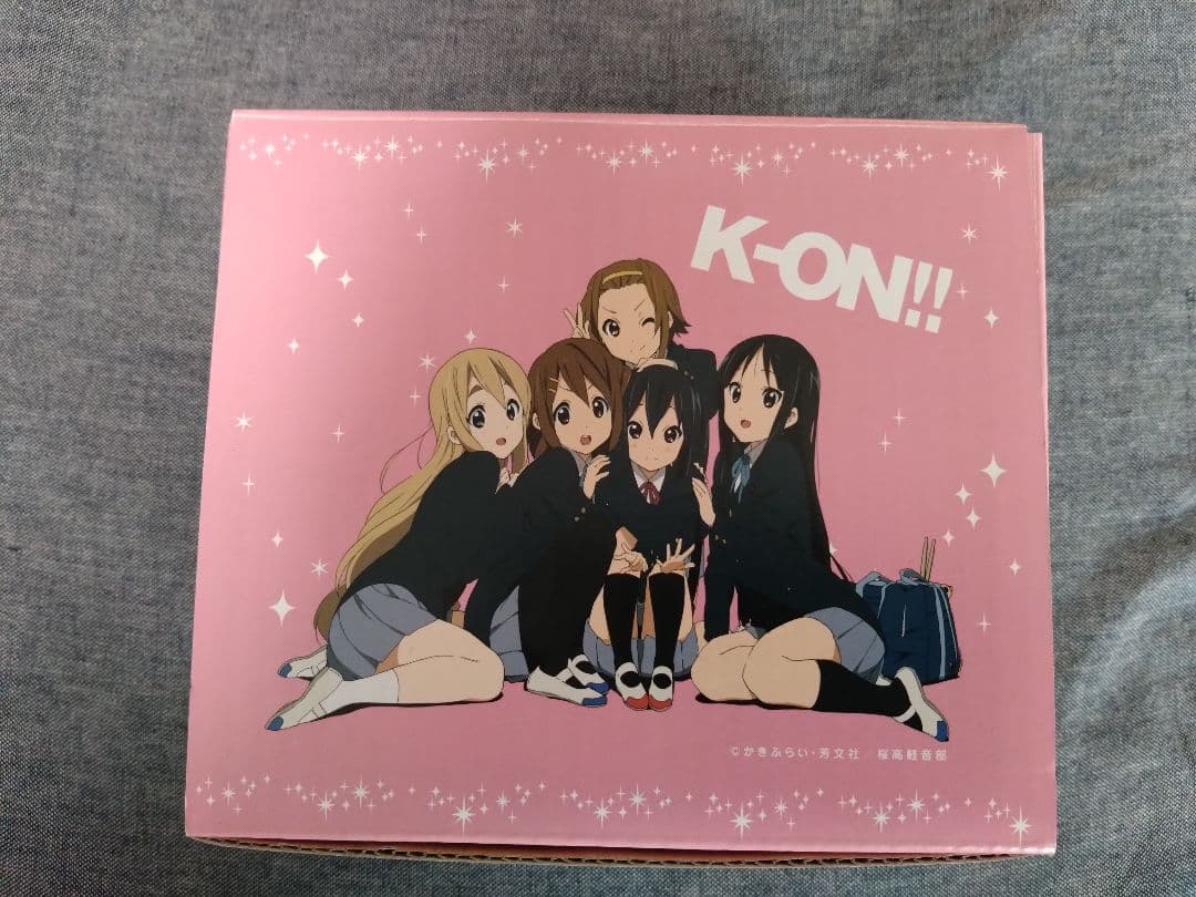 けいおん! デジタルカメラ EXILIM (オリジナル専用ケース付) あずにゃんと2ショット撮影も？“けいおん!!デジカメ”がEXILIMに登場