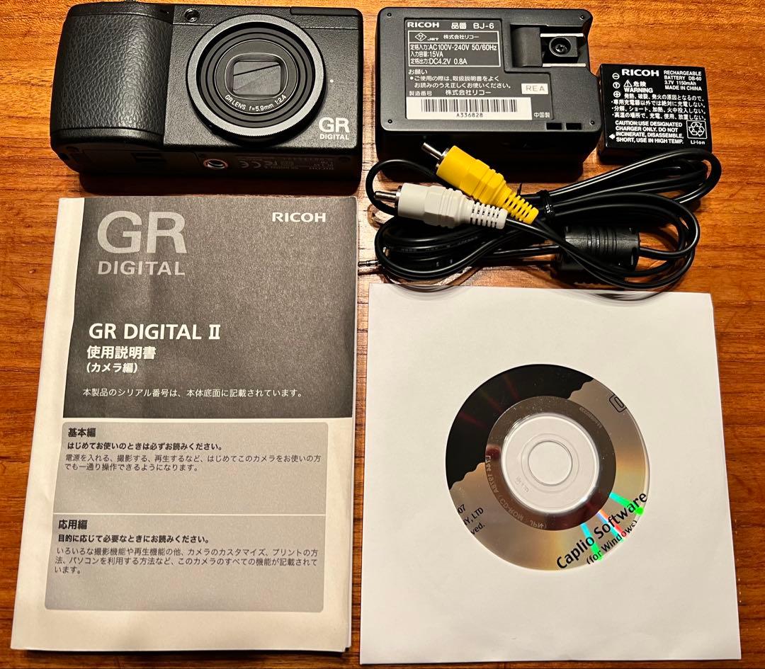 RICOH GR DIGITAL Ⅱ ショット数656枚 - メルカリ