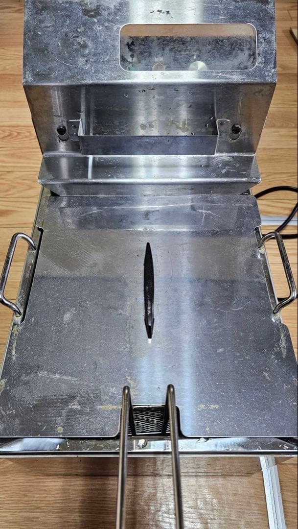 TCFL-8B TANICO プライヤー 業務用フライヤー ミニ卓上タイプ - メルカリ