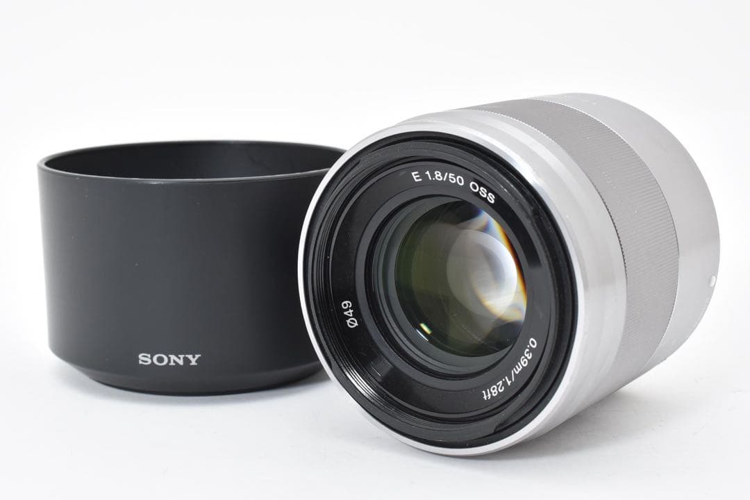 SONY E 50mm F1.8 OSS 単焦点レンズ ソニー E 50mm F1.8 OSS｜APS-Cセンサー対応の単焦点中望遠レンズ | ShaSha