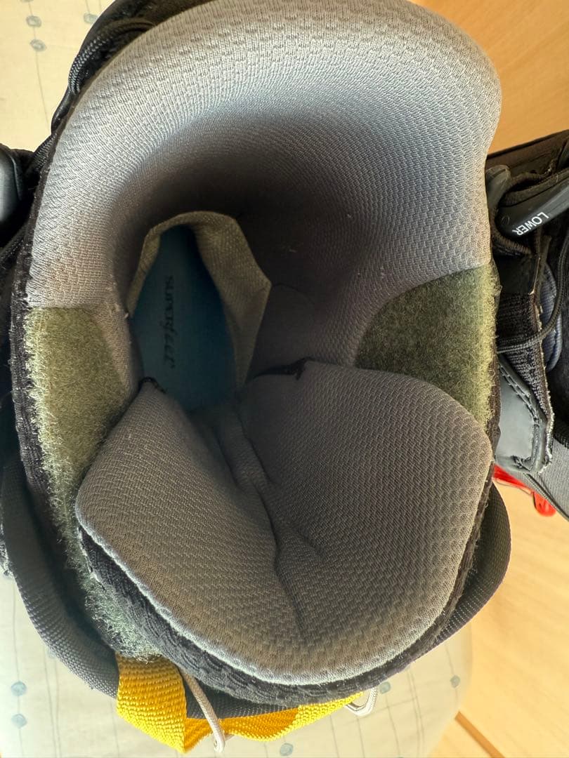 BURTON ION アジアンフィット PIRELLI 27.0cm 軽量 美品